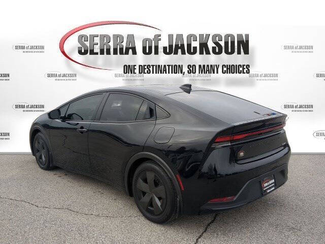 2023 Toyota Prius LE