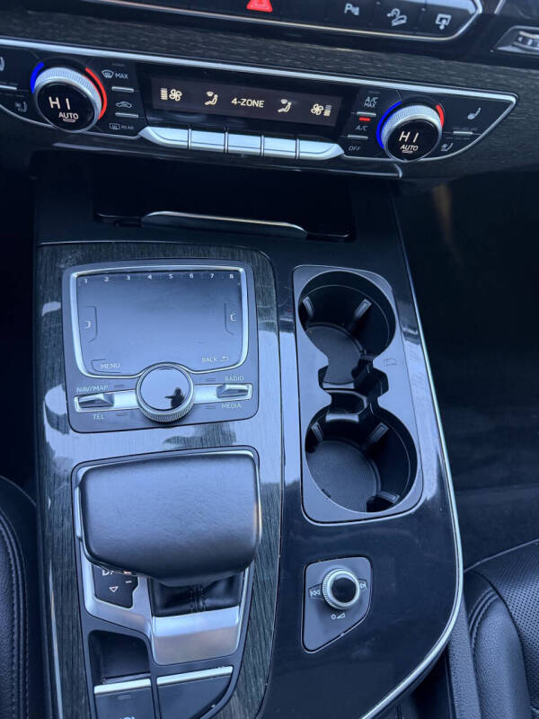 2017 Audi Q7 3.0T quattro Premium Plus