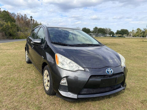 2013 Toyota Prius c Three