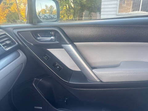 2016 Subaru Forester 2.5i Touring