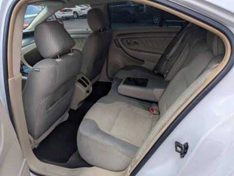 2013 Ford Taurus SEL