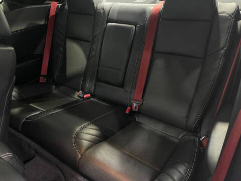 2016 Dodge Challenger SRT 392