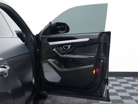2019 Lamborghini Urus