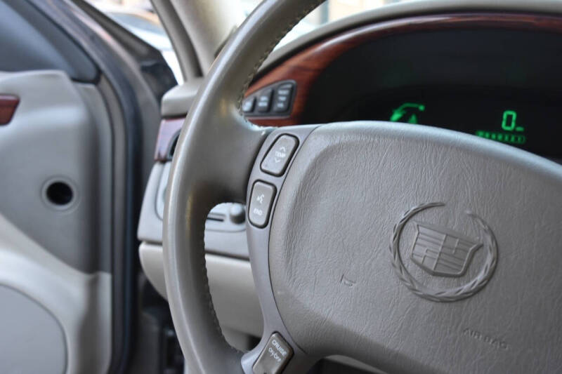 2003 Cadillac DeVille