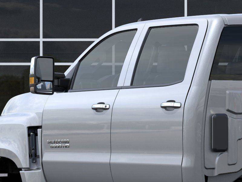 2026 Chevrolet Silverado 6500HD