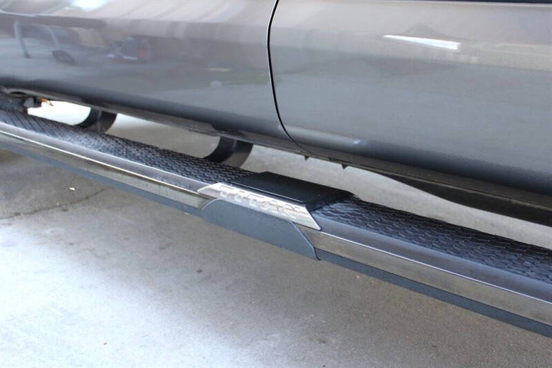 2017 Nissan Titan Platinum Reserve