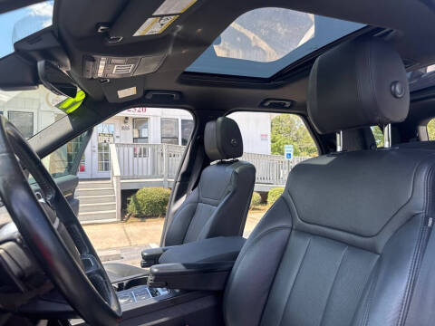 2019 Land Rover Discovery SE