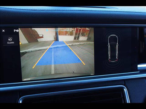 2018 Porsche Panamera 4