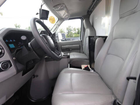 2024 Ford E-Series