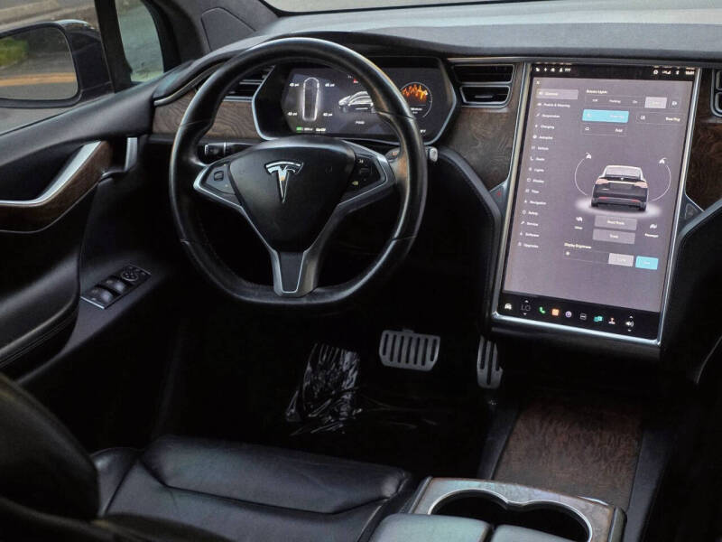 2017 Tesla Model X
