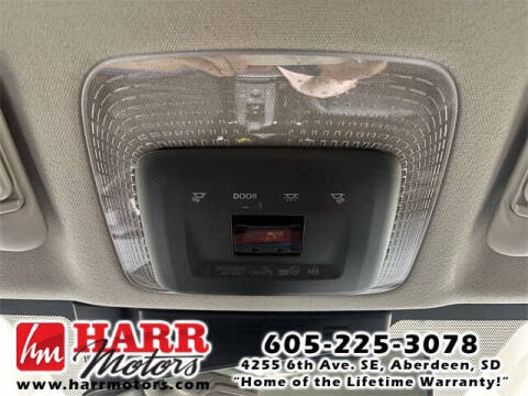 2025 Toyota Prius XLE