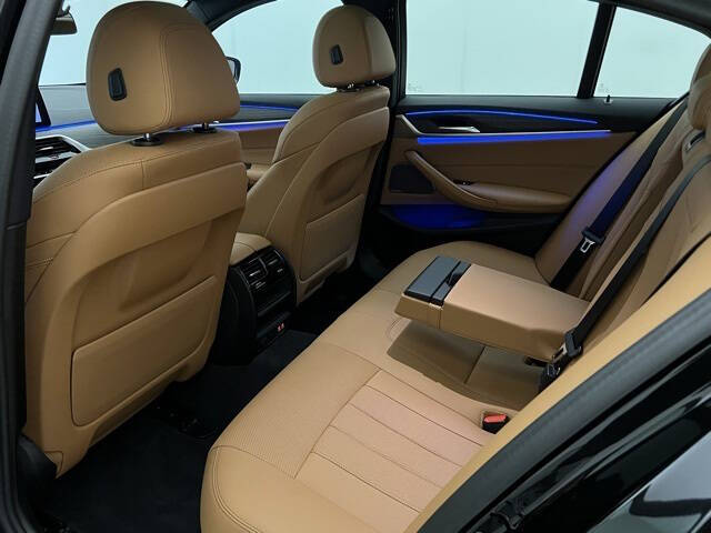 2023 BMW 5 Series 530i