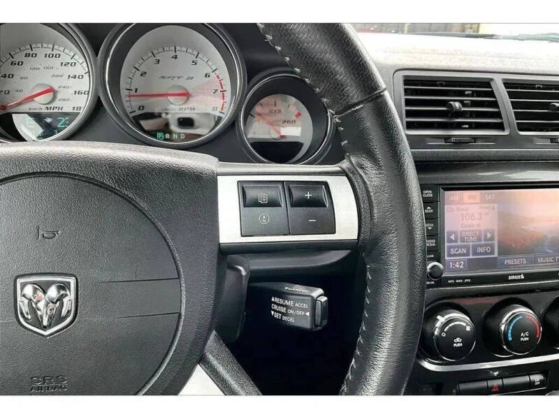 2009 Dodge Challenger SRT8