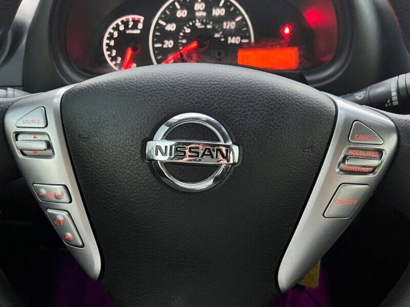2019 Nissan Versa