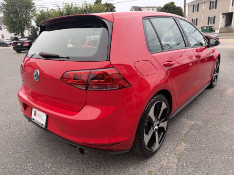 2017 Volkswagen Golf GTI SE