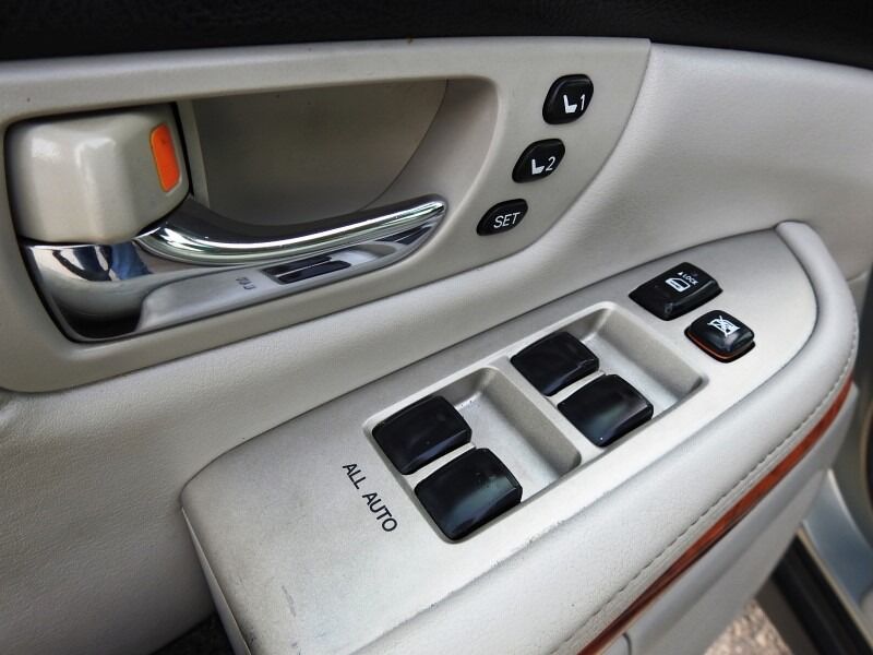 2007 Lexus RX 350  - $5,900