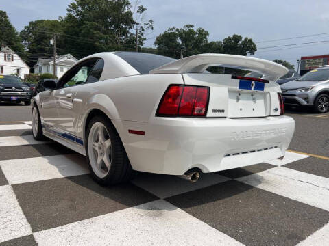 2003 Ford Mustang