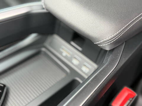 2019 Audi e-tron quattro Premium Plus