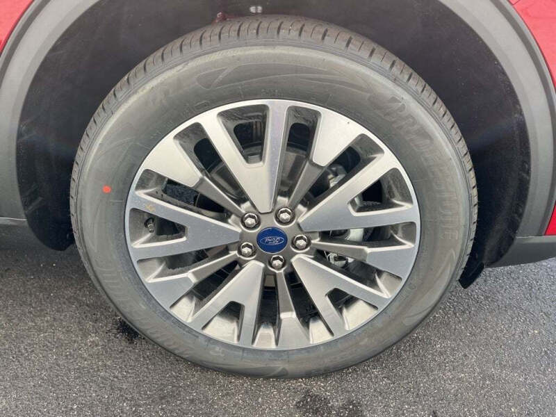 2021 Ford Escape Titanium