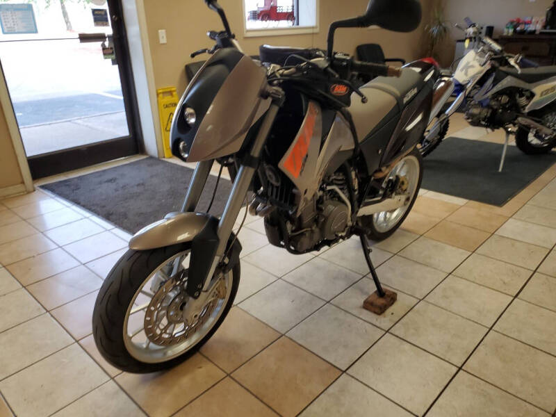 2000 KTM Duke