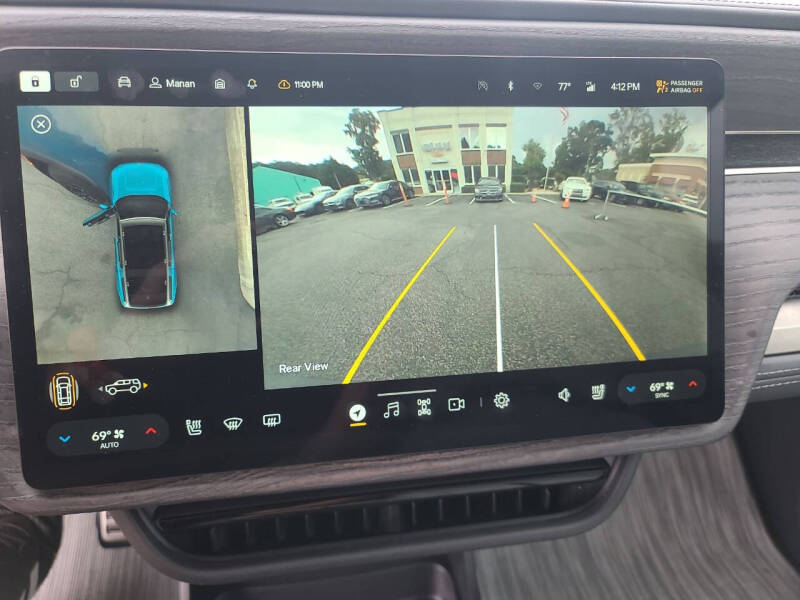 2023 Rivian R1S Launch Edition