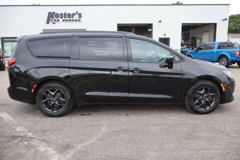 2019 Chrysler Pacifica Touring L