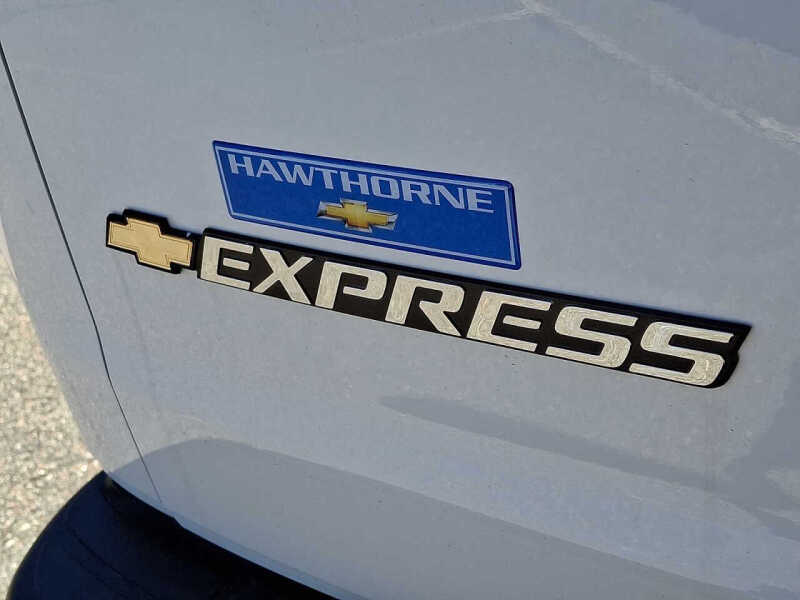 2026 Chevrolet Express 2500