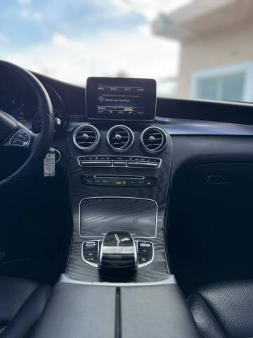 2016 Mercedes-Benz GLC GLC 300