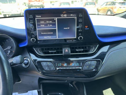 2021 Toyota C-HR XLE