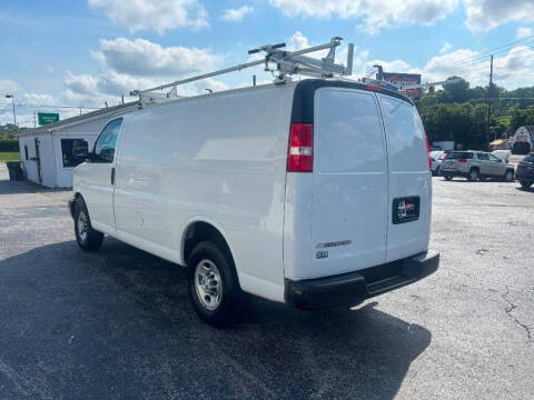 2019 Chevrolet Express 2500