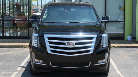 2018 Cadillac Escalade Luxury