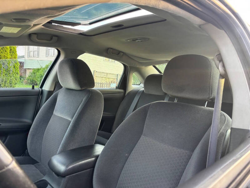 2011 Chevrolet Impala LT