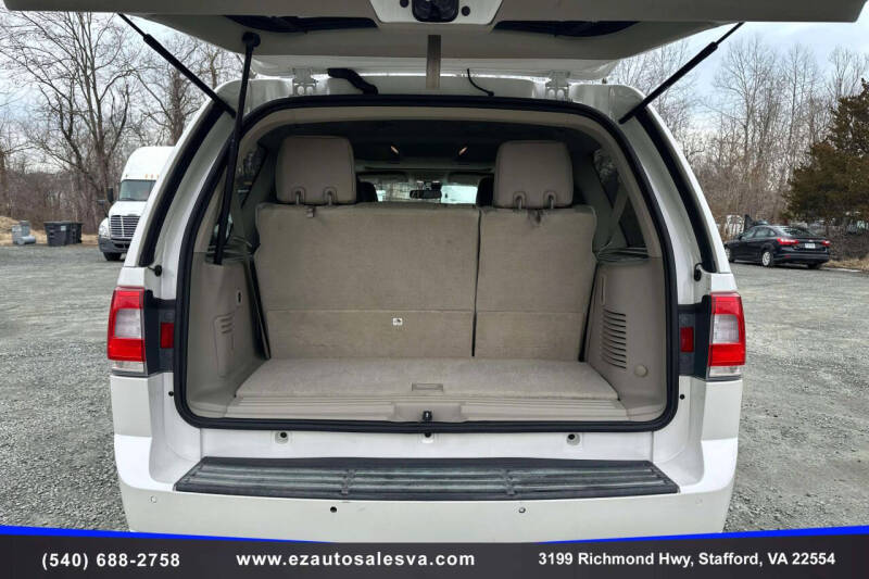 2017 Lincoln Navigator Select