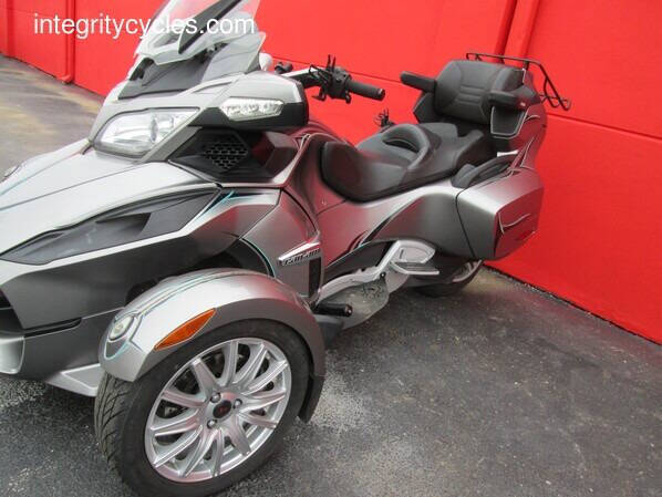 2013 Can-Am Spyder® RT SE5