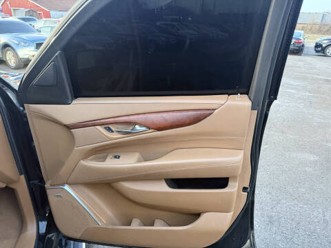 2016 Cadillac Escalade ESV Platinum