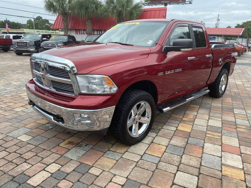 2011 RAM Ram 1500 Pickup Laramie photo 3