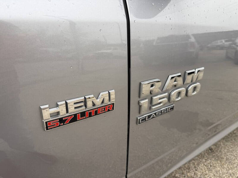 2021 RAM 1500 Classic SLT
