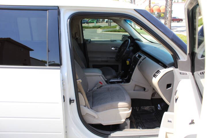 2011 Ford Flex SE