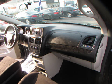 2013 Dodge Grand Caravan SE