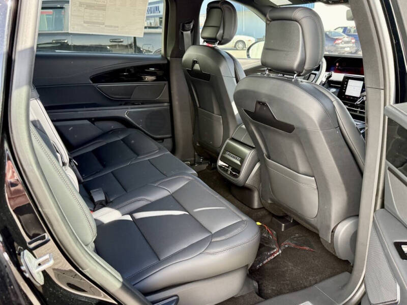 2025 Lincoln Nautilus Hybrid Premiere