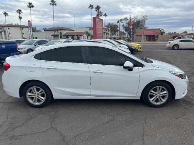 Used 2018 Chevrolet Cruze LT with VIN 1G1BE5SM8J7227414 for sale in Phoenix, AZ