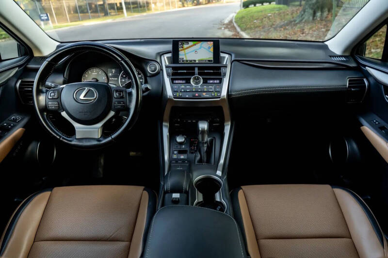 2016 Lexus NX 200t