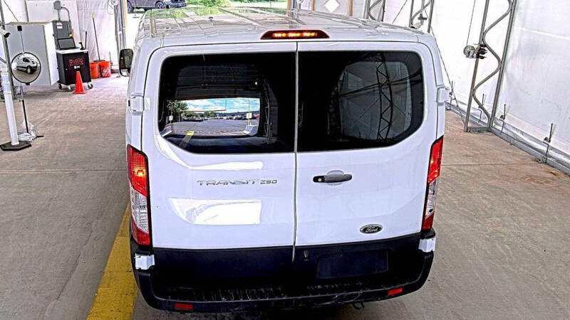 2024 Ford Transit