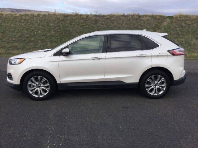 2019 Ford Edge Titanium