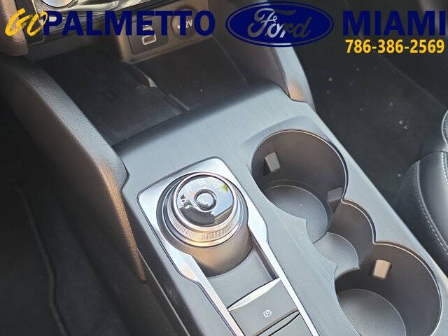 2024 Ford Escape Platinum