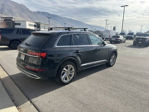 2020 Audi Q7 quattro Premium Plus 55 TFSI