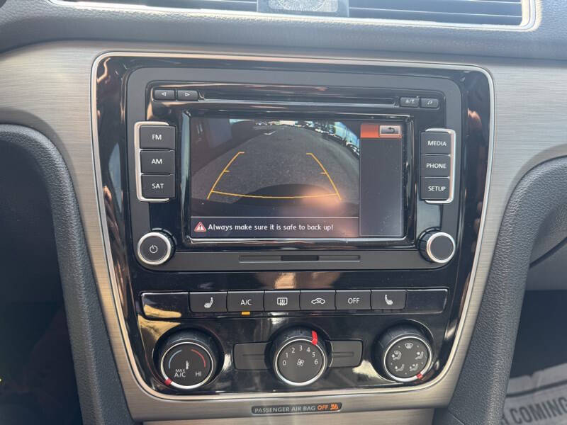 2014 Volkswagen Passat