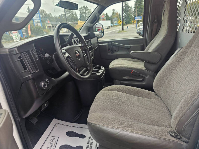 2016 GMC Savana 2500