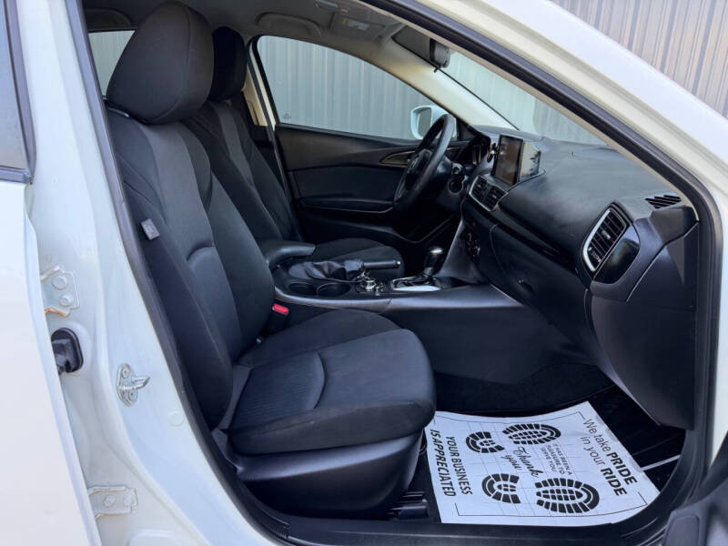 2014 Mazda MAZDA3 i Sport