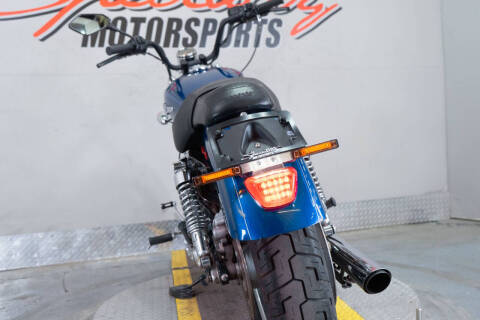 2015 Harley-Davidson Sportster 1200 Custom